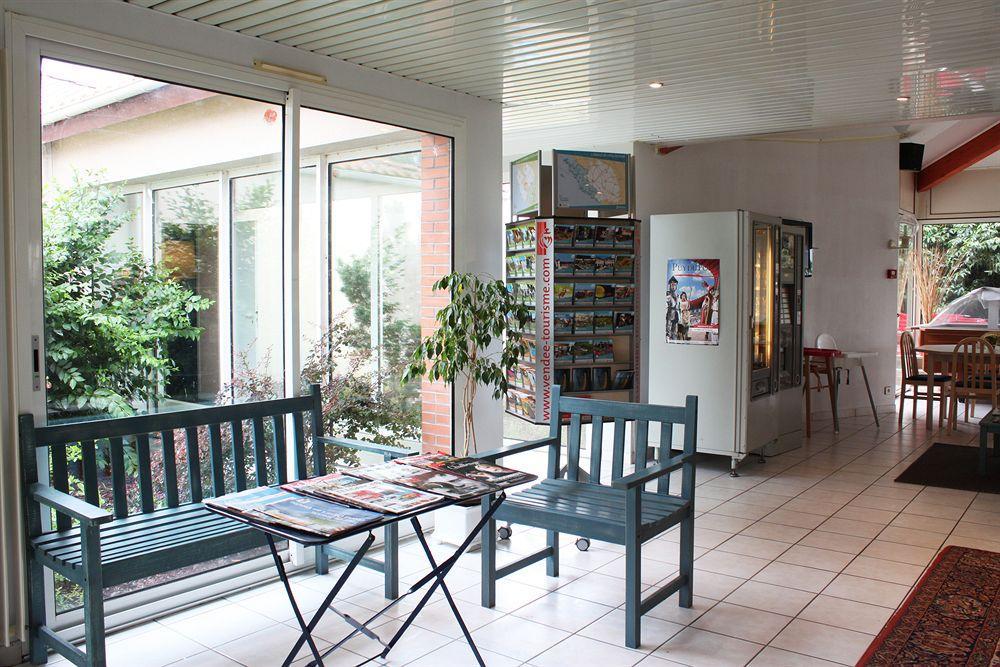 Arcantis Hotel Les Archers Cholet Zewnętrze zdjęcie