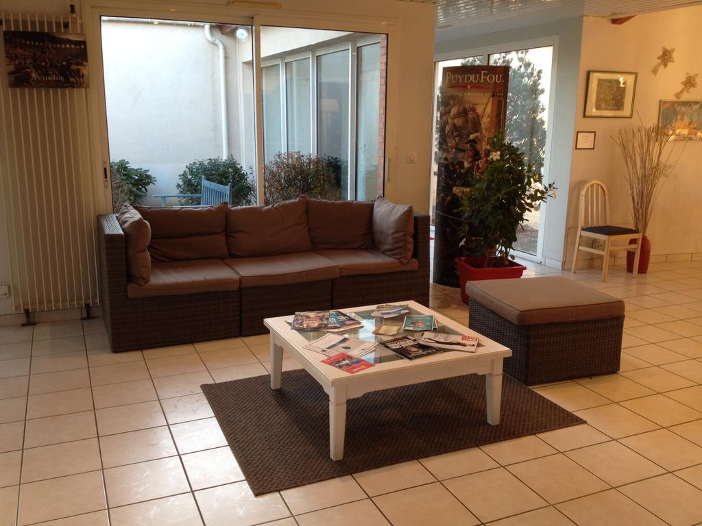 Arcantis Hotel Les Archers Cholet Zewnętrze zdjęcie