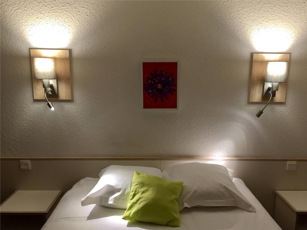 Arcantis Hotel Les Archers Cholet Zewnętrze zdjęcie